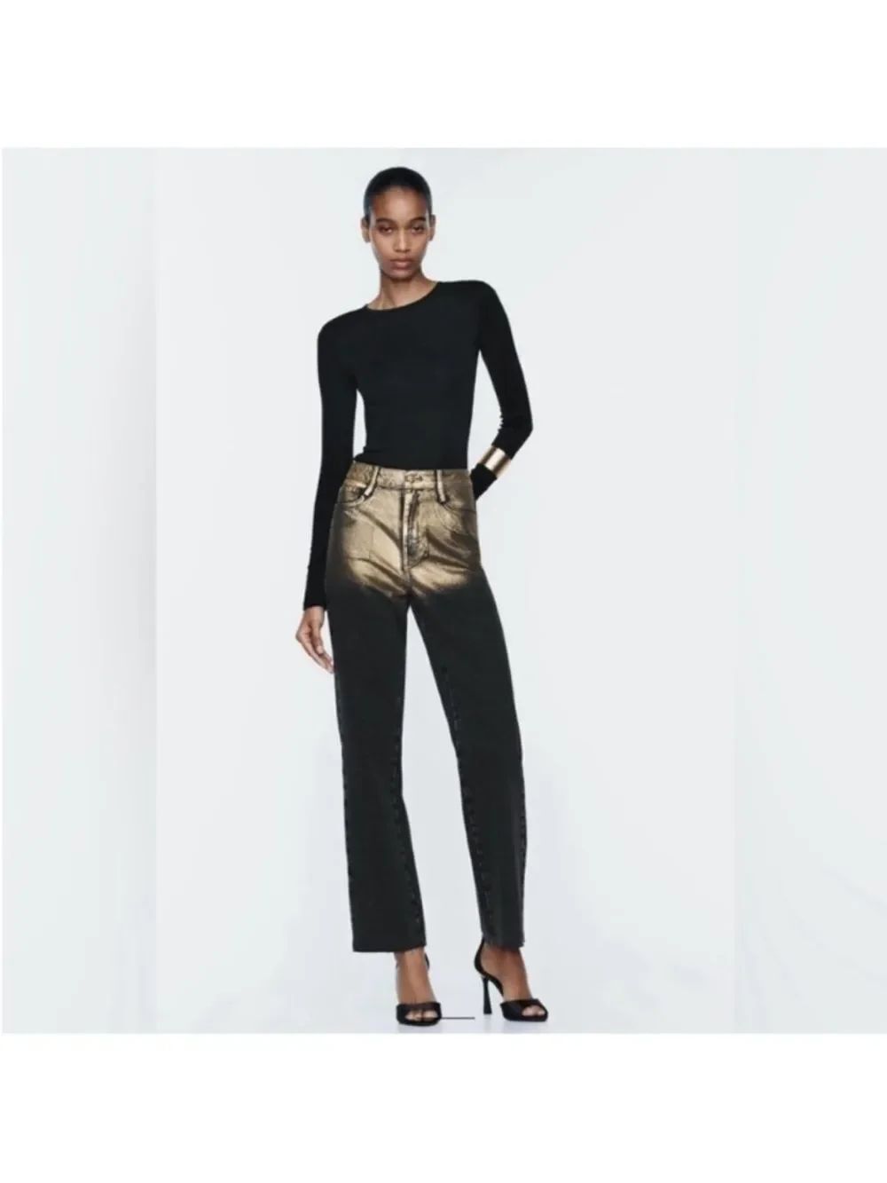 Zara Straight Leg Black And Gold Foil Raw Hem Jeans High Rise Size 8